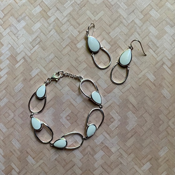 Thailand Sterling Bracelet & Pierced Earring Set - Picture 2 of 4